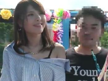 マジックミラー号で想定外の膣内射精されて焦りまくる素人美女