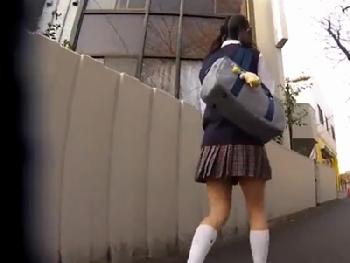 下校中J○へ婦女暴行→強制的に昇天させられて悶絶