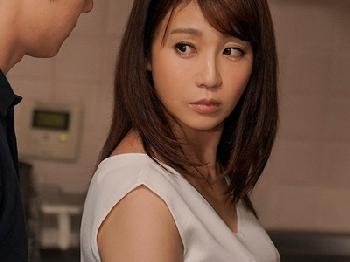 夫部下に寝取られ浮気!!巨乳人妻が久々のSEXで狂い咲く!!