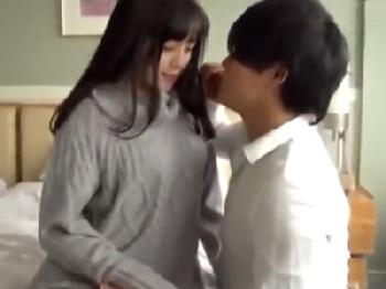 夫の寝取り願望を叶えるため部下に寝取られる妻