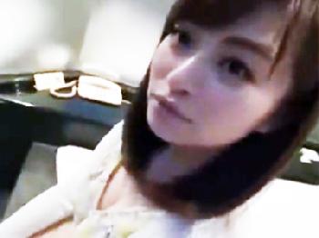 ご飯を奢っただけで簡単に股を開くビッチ娘とホテルでハメ撮り