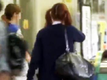 DQN達にストーキングされた女子校生が自宅で輪姦性的暴行され子宮へ直接精液ぶっかけ射精される‥