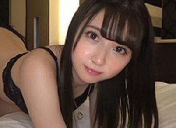 まだ男も世間も知らないピュアな19歳の童顔の素人美少女と性行為