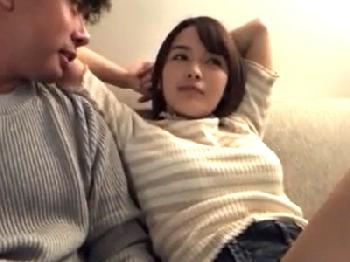 余裕で不貞交尾する神美少女と顔面射精ハメ撮り