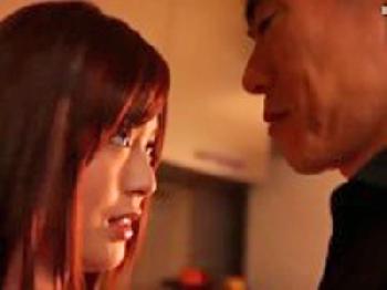 ファザコンの毛があるマダムが義理の父親と甘く激しい交尾に堕ちる!!