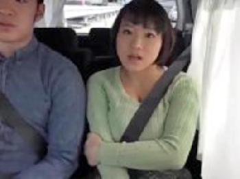 温泉リポートと騙されてロケ地で挿入された素人人妻