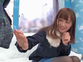 マジックミラー号で互いに何度も気持ちよくなる連続射精SEX