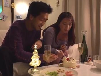 クリスマスを一緒に過ごした最愛の彼女が…正月三が日で親戚一同に寝取られた件