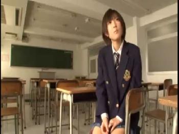 童顔の巨乳の女子校生ましろ杏を保健室で水着を着せたまま激しく出し入れする!!