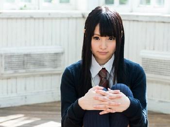 ガチでアイドルでもやっていけそうな黒髪ロングの超絶美少女がAVデビュー!!
