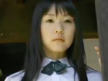 童顔な田舎娘つぼみが家来を誘惑→綿パンずらして青姦