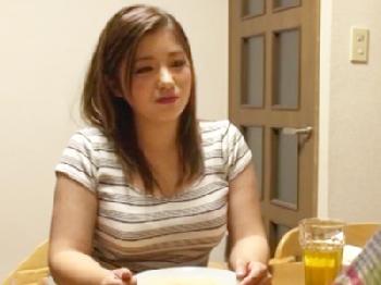 キュートな日本人が原住民の衣装着て現地人と絶叫巨根SEX!!