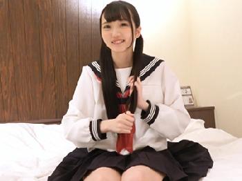 高〇卒業して一人で上京してきた美少女女子校生の膣孔に容赦のないコンドーム未装着で孕ませ射精!!