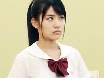 声が出せない空間でサイレント性的暴行されて痙攣絶頂する制服美少女