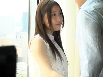 色白お嬢様風の美少女が真っ昼間からホテルで熱を帯びた精力的なSEXを堪能