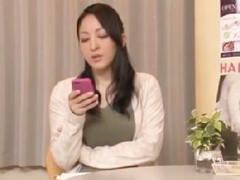エステにやってきた巨乳人妻→即媚薬塗り込みヤリ倒す冷酷な整体師