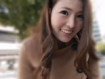 水泳やってた女子大生が水着に着替えてプールサイドで強烈な性行為