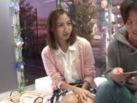 マジックミラー号でお金のために友人同士の男女はどこまでするのか検証!!