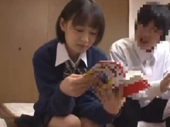 同級生男子の筆おろしだけのはずが股間の穴に直接射精されて怒る女子高生