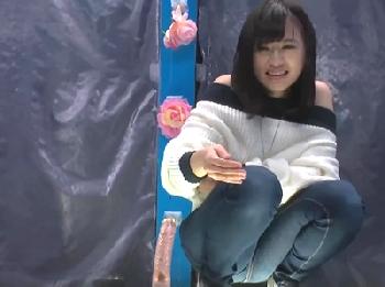 高速電動マッサージ器にビビる美少女女子校生に大金握らせて騙しハメ