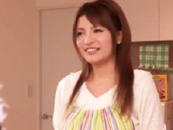 ディープフェラチオで口内射精させる痴女お姉さん