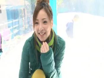 SSSクラスの美女カップルがオイルマッサージでアッサリ中出しキメ