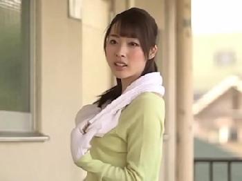 隣人に愚痴ってたら恋に発展し挿入するお手軽人妻