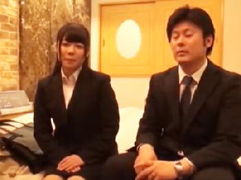 お金の為に一線を越えてしまった新人女性会社員と上司