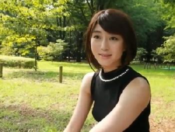 現役教師が自らAV出演!?しかも変態願望拗らせた性的欲望の塊W