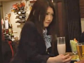 男性器好きなボイン痴女が男を刺激的に誘い男性器を求める