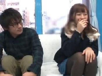 不甲斐ない草食系男子に止むを得ず挿入する優しい素人お姉さん