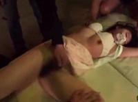 巨乳人妻が冷酷な婦女暴行犯達に犯され泣き叫ぶW