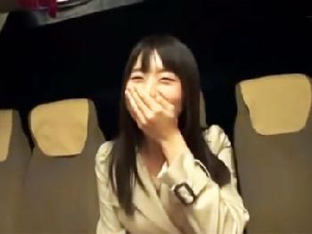 爆乳インストラクターが生徒に色仕掛けして汗だくセックス指導W