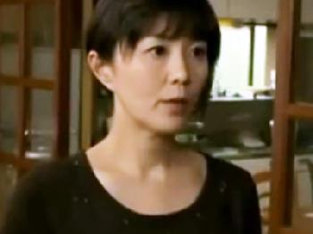 ニートのクズ義理息子に力ずくで押さえつけられて性的凌辱される義母