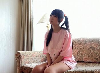 アイドルに憧れている股間の穴童顔娘が汚い男たちに騙されて…壊されそうなハード性交!!