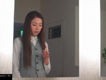 とても綺麗な人妻会社員が職場の上司に性的暴行されながらも次第に虜になる!!