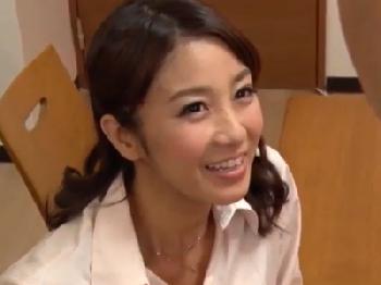 社員を連れ込み浮気する女社長