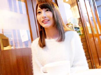 人生で初めて口内性交をカメラで撮られる現役女子大生