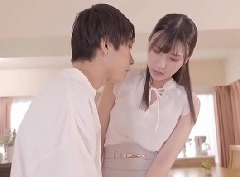 とても綺麗な女性で1人の思春期ボーイをダメにしたお姉さんが責任取って謝罪SEX