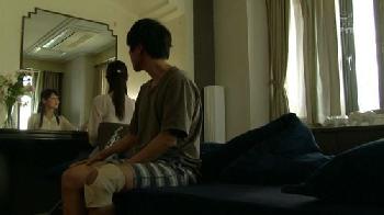 【妻子持ち中年上司にガチで惚れて危険な関係に発展!?】ホテルで可愛い童顔OLスレンダーアラサー美女とネトハメ浮気性交