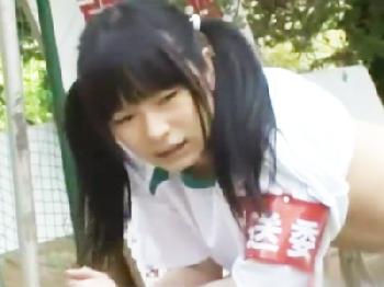 体育祭で頑張ってる放送委員美少女が拉致られて青姦強姦