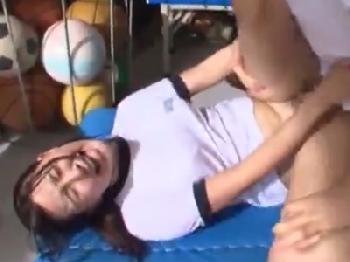 痴女奥さんが溜まった欲求を全て息子にぶつける肉親タブーSEX!!