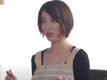 未亡人が香典泥棒と間違われ喪服のまま義理の父親に縛られ辱め犯される→男性器奴隷化