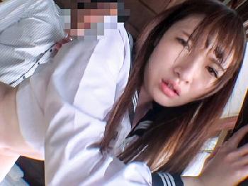 無垢な優等生の悩みはすぐ潮吹き絶頂すること!?超感度が抜群に良い女性器に猥褻絶頂生徒指導!!