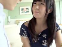 性的感度が抜群に良い童顔娘のぷっくりおっぱい弄ってゴム無し交尾!!