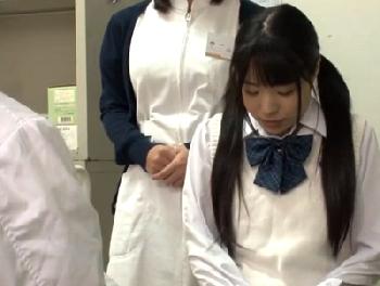 おとなしめの石原さ〇み似女子校生が猥褻医者に好き放題されて種付け診察