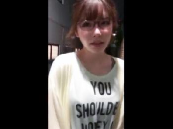 スレンダーメガネ娘をローター散歩で調教して自宅で中出しスマホハメ撮り