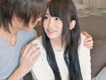 イケメンに照れるけど体は素直に感じる美少女