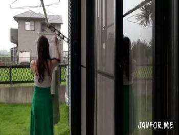 巨乳美魔女が息子に迫られて禁断の肉親タブー交尾へ