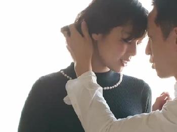 キュートな素人人妻にハードピストン→感じまくりの浮気性交